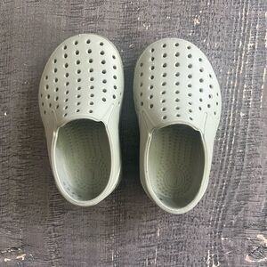 Native - Little Green Shoes - Size 5 - New